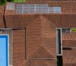 Die steigende Nachfrage nach Solarheizungen ist eine Folge der Energiekrise (Foto: AdobeStock - Pavel 382481990)