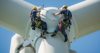 Großer Erfolg: Trianel Windpark Wahlheim in Betrieb genommen Trianel Windpark Wahlheim unterstützt regionale (Foto: AdobeStock - Tarnero 247512116)
