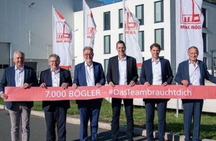 Max Bögl erreicht 7.000 Mitarbeitende und bildet 430 (Foto: Firmengruppe Max Bögl)